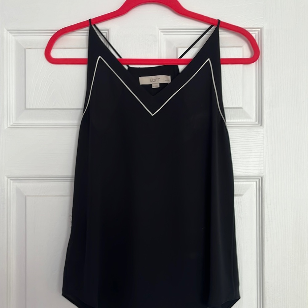 Ann Taylor LOFT XSP black tank with white piping
